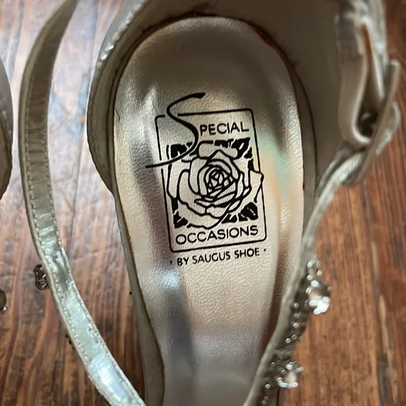 Special Occasions By Saugus Shoe Rhinestone Strappy Shakira Heels - Picture 4 of 12
